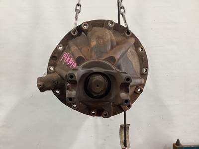 Eaton S23-190 Rear Differential for a Kenworth T680