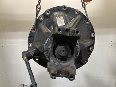 Eaton S23-190D Rear Differential for a Peterbilt 579