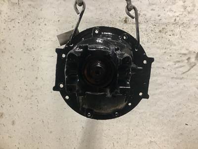 Meritor 3200F2216 Rear Differential for a Kenworth T680