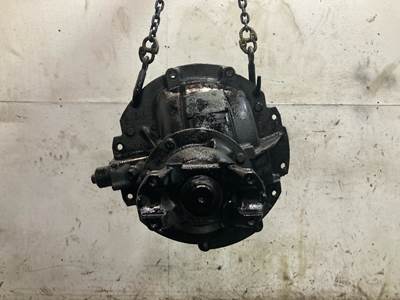 Meritor ME20165 Rear Differential for a Freightliner Cascadia