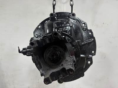 Meritor ME20165 Rear Differential for a Mack Cxu