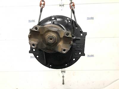 Meritor MR20143M Rear Differential for a Freightliner Columbia 120