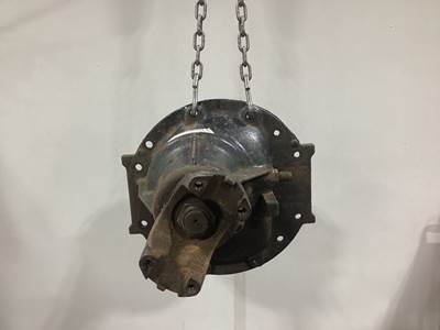 Meritor MR20143M Rear Differential for a Volvo VNL