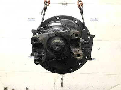 Meritor MR2014X Rear Differential for a Freightliner Cascadia