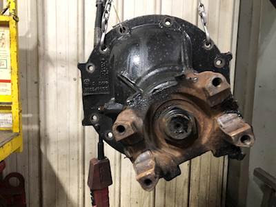 Meritor MR2014X Rear Differential for a Kenworth T800