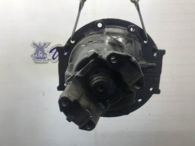 Meritor MR2014X Rear Differential for a Volvo VNL