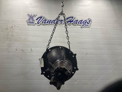 Meritor MR2014X Rear Differential for a Freightliner Cascadia
