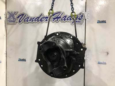 Meritor MR2014X Rear Differential for a Volvo VNL