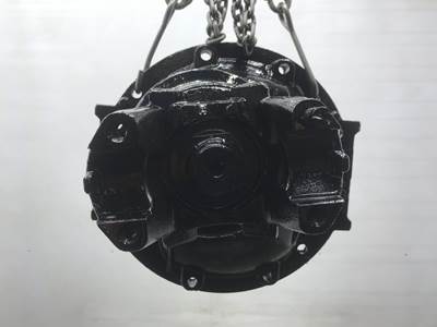 Meritor MR2014X Rear Differential for a Volvo VNL