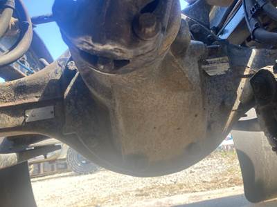 Meritor MR2014X Rear Differential for a Freightliner Cascadia