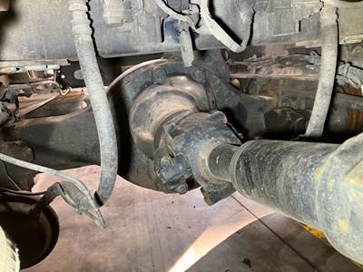 Meritor MR2014X Rear Differential for a Volvo VNL
