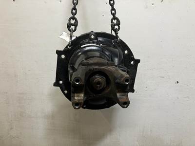 Meritor MR2014X Rear Differential for a Mack Cxu