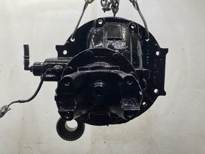 Meritor MR2014X Rear Differential for a Peterbilt 579