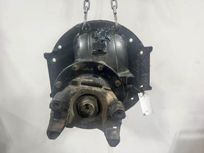 Meritor MR2014X Rear Differential for a Peterbilt 579