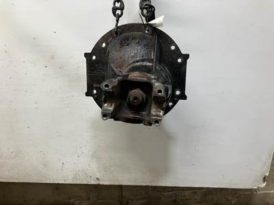 Meritor MR2014X Rear Differential for a Volvo VNM