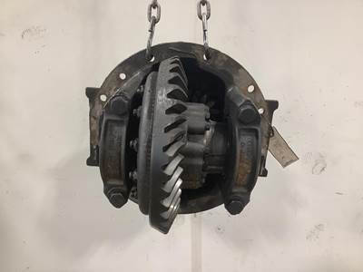 Meritor MR2014X Rear Differential for a Volvo VNL