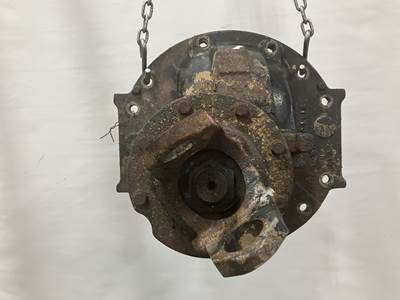Meritor MR2014X Rear Differential for a Freightliner M2 106