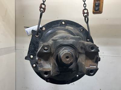 Meritor MR2014X Rear Differential for a Volvo VNL