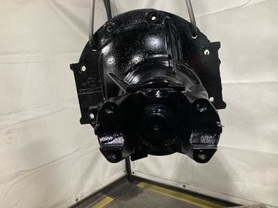 Meritor MR2014X Rear Differential for a Freightliner Cascadia