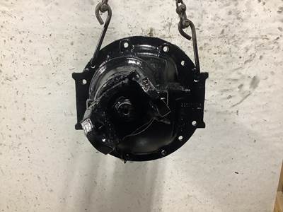 Meritor MR2014X Rear Differential for a Freightliner Coronado