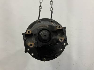 Meritor MR2014X Rear Differential for a Freightliner Cascadia
