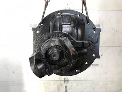 Meritor RR20145 Rear Differential for a Freightliner Columbia 120