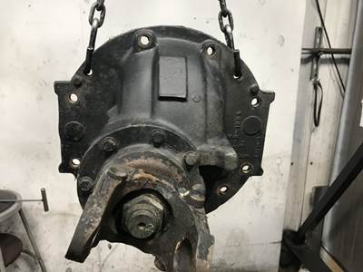 Meritor RR20145 Rear Differential for a Freightliner Classic XL