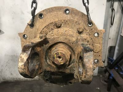 Meritor RR20145 Rear Differential for a Freightliner FLD120