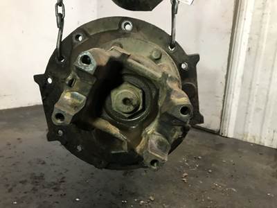 Meritor RR20145 Rear Differential for a Volvo VNL