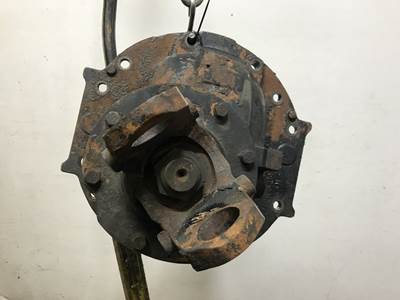 Meritor RR20145 Rear Differential for a Freightliner C120 Century