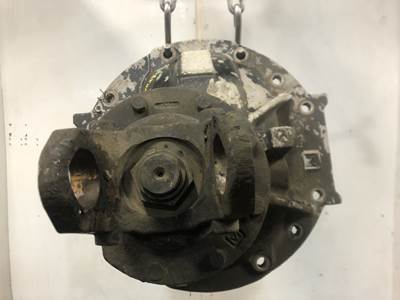 Meritor RR20145 Rear Differential for a Freightliner Columbia 120