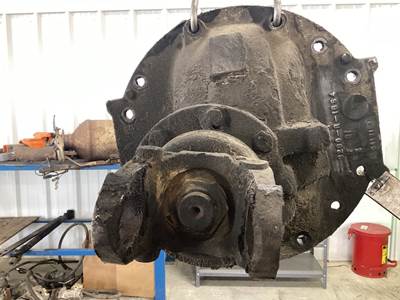 Meritor RR20145 Rear Differential for a Kenworth W900L