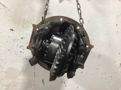 Meritor RR20145 Rear Differential for a Volvo VNL