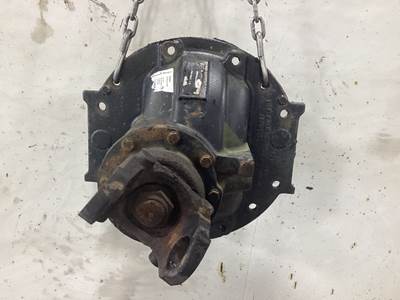 Meritor RR20145 Rear Differential for a Freightliner FLD120