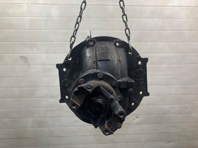 Meritor RR20145 Rear Differential for a Freightliner Cascadia