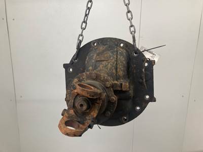 Meritor RR20145 Rear Differential for a Freightliner Classic XL