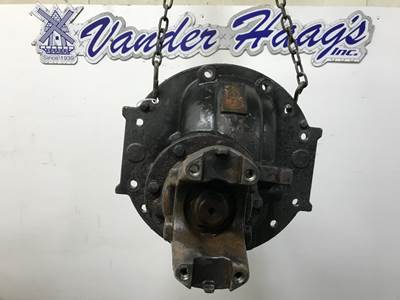 Meritor RR20145 Rear Differential for a Volvo VNL
