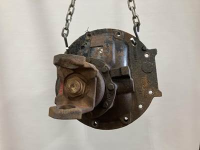 Meritor RR20145 Rear Differential for a Freightliner Columbia 120