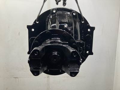 Meritor RR20145 Rear Differential for a Volvo VNL