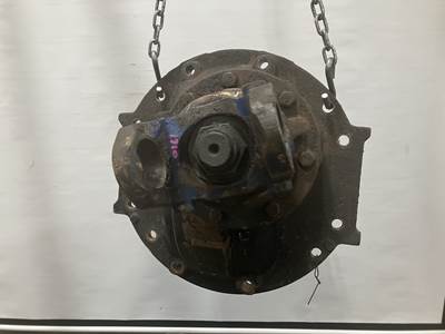 Meritor RR20145 Rear Differential for a Freightliner Classic XL