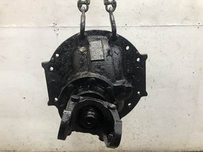 Meritor RR20145 Rear Differential for a Freightliner Columbia 120