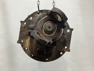 Meritor RR20145 Rear Differential for a Freightliner FLD120
