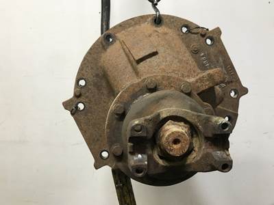 Meritor RS17145 Rear Differential for a Ford B700