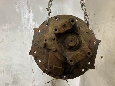 Meritor RS19144 Rear Differential for a Freightliner M2 106