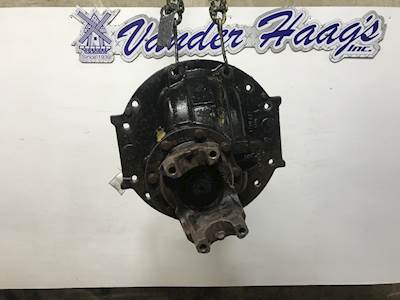 Meritor RS21145 Rear Differential for a Freightliner FL70