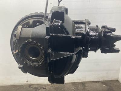 Meritor RS23160 Rear Differential for a Freightliner Cascadia