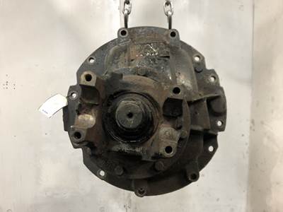 Meritor RS23160 Rear Differential for a Volvo VNM