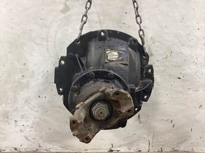 Meritor RS23160 Rear Differential for a Freightliner Cascadia