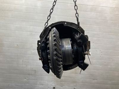 Meritor RS23160 Rear Differential for a Freightliner Cascadia