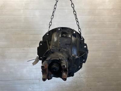 Meritor RS23160 Rear Differential for a Freightliner Cascadia
